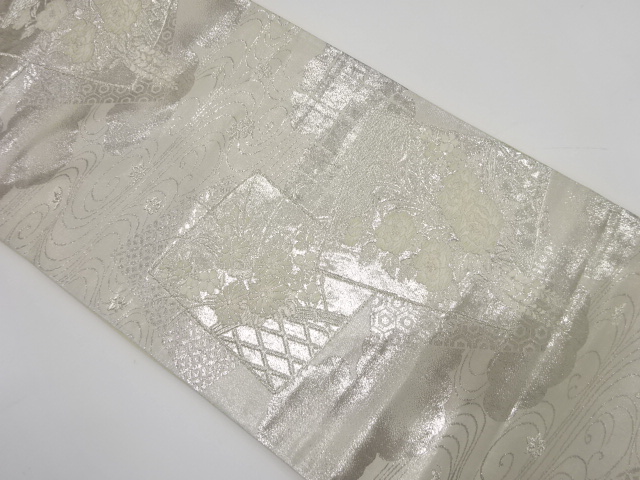 アンティーク　色紙に流水・草花模様織り出し袋帯（着用可）